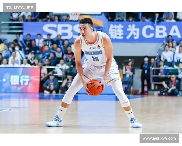 翟晓川篮板保障，经验丰富助年轻球员成长