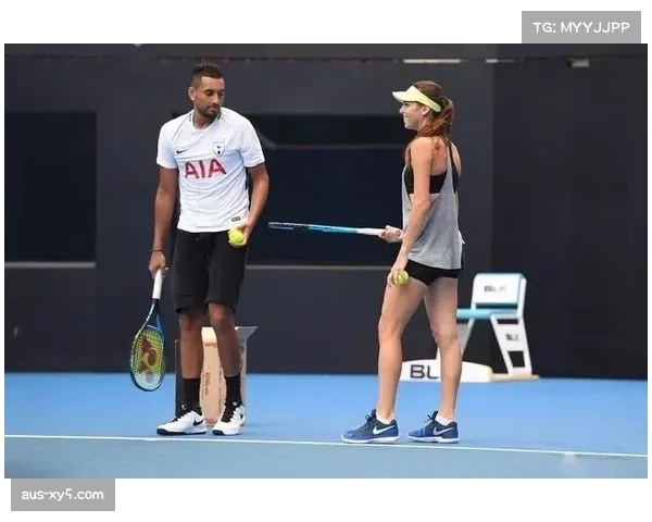 官方:克莱蒙中场萨拉切维奇因韧带伤势赛季报销 官方:克莱蒙中场萨拉切维奇因韧带伤势赛季报销